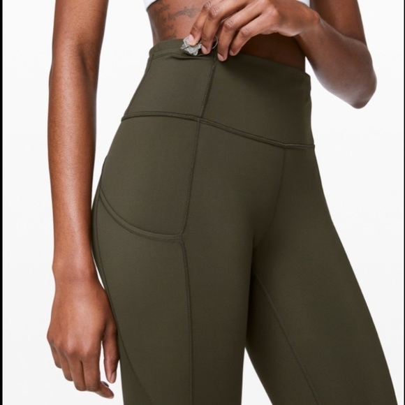 Lululemon Fast and Free HP 19” Reflective Crop - Picture 1 of 6